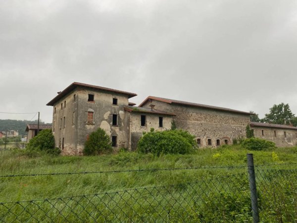 casa indipendente in vendita a Solferino