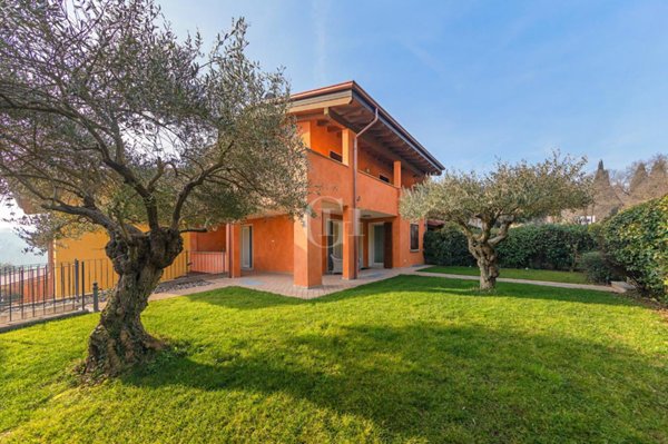casa indipendente in vendita a Solferino