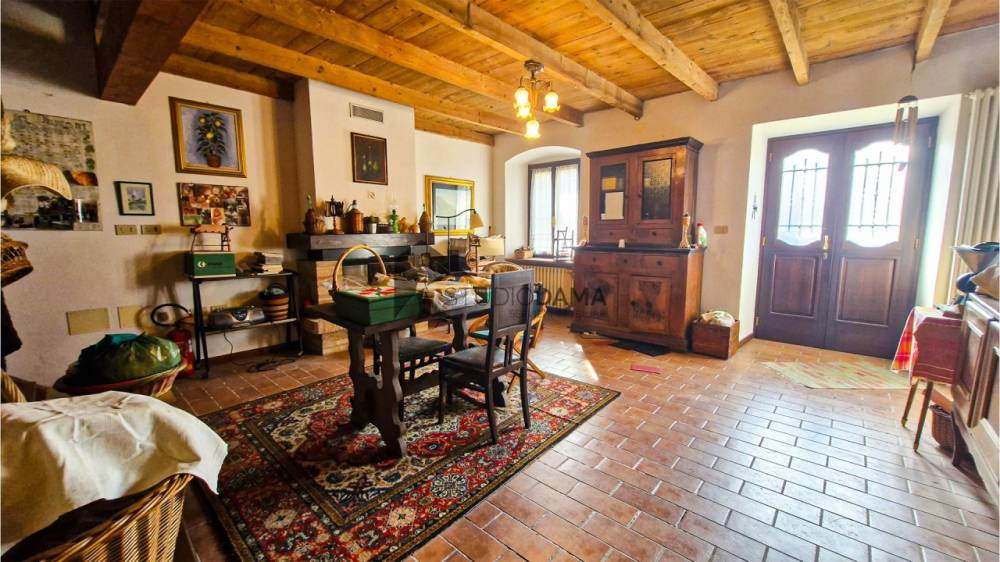 casa indipendente in vendita a Solferino