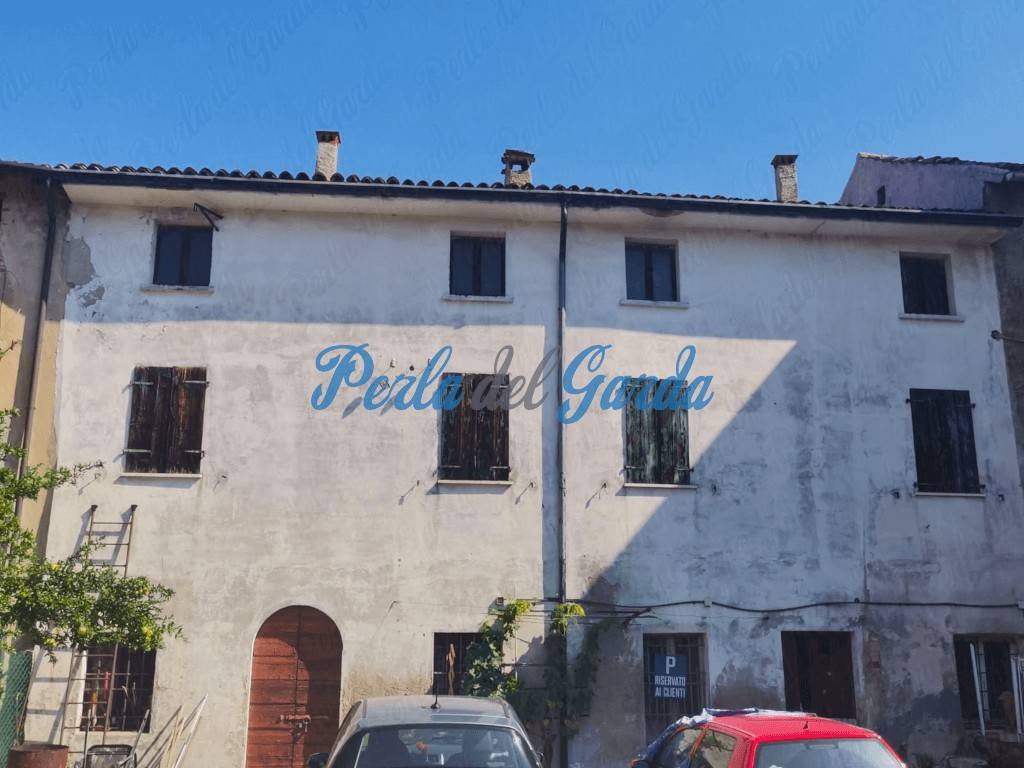 casa indipendente in vendita a Solferino