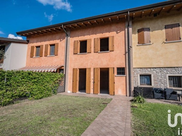 casa indipendente in vendita a Solferino