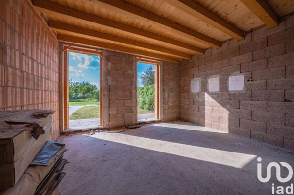 casa indipendente in vendita a Solferino