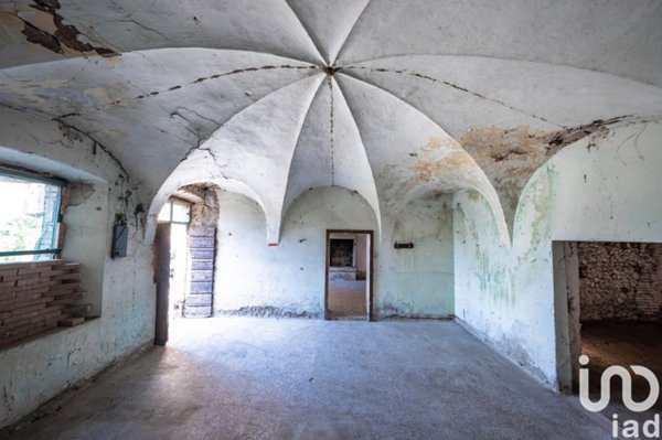 casa indipendente in vendita a Solferino