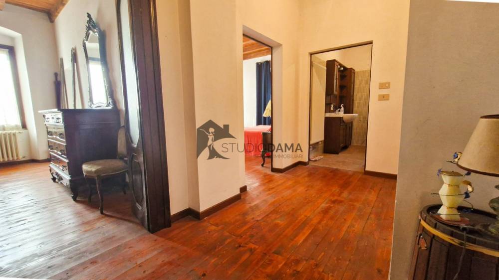 casa indipendente in vendita a Solferino