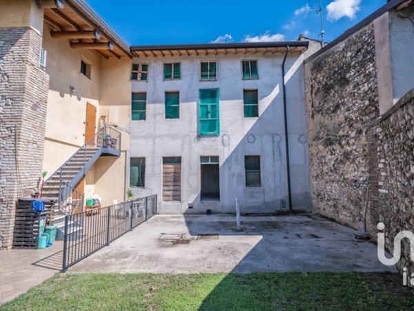 appartamento in vendita a Solferino in zona Barche