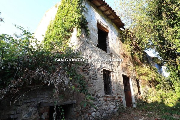 casa indipendente in vendita a Solferino