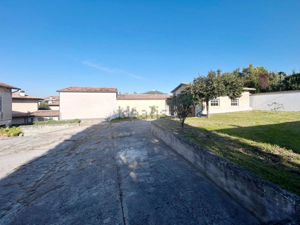 casa indipendente in vendita a Solferino