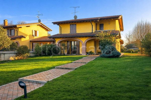 casa indipendente in vendita a Solferino