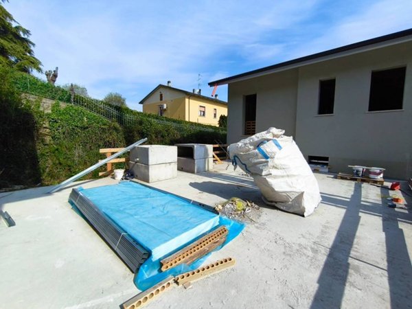 casa indipendente in vendita a Solferino