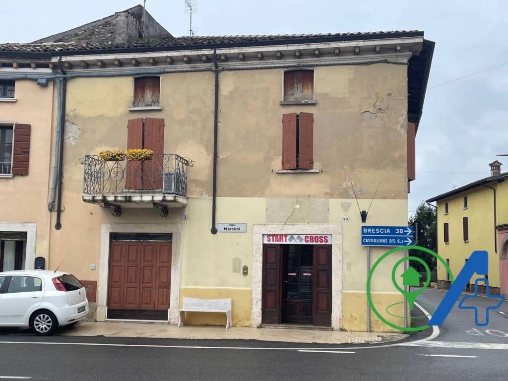 intera palazzina in vendita a Solferino