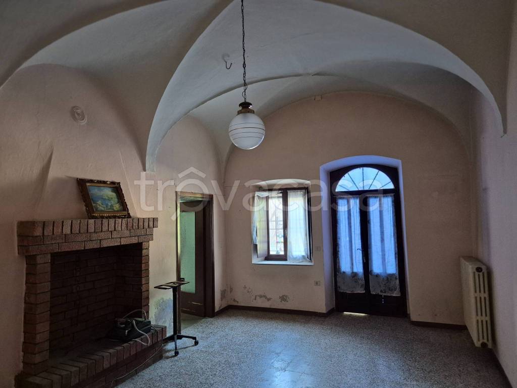 casa indipendente in vendita a Solferino