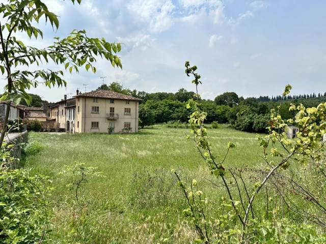 casa indipendente in vendita a Solferino