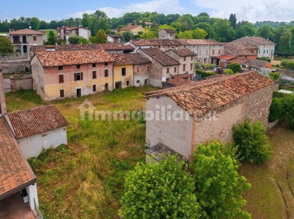 casa indipendente in vendita a Solferino