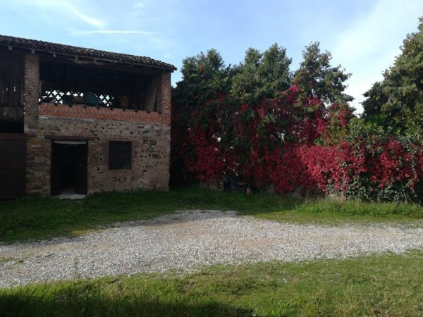 casa indipendente in vendita a Solferino