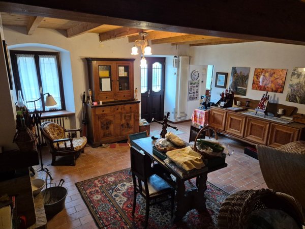 casa indipendente in vendita a Solferino in zona Barche