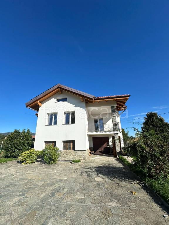 casa indipendente in vendita a San Secondo di Pinerolo