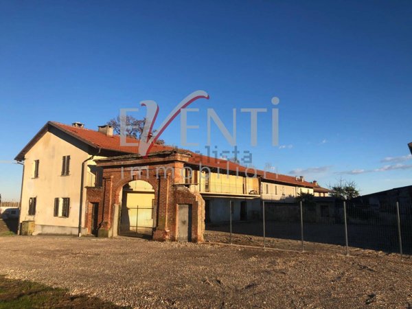 casa indipendente in vendita a San Secondo di Pinerolo