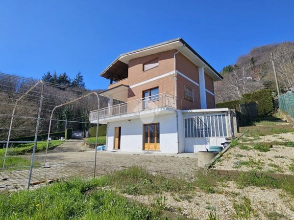 casa indipendente in vendita a San Secondo di Pinerolo