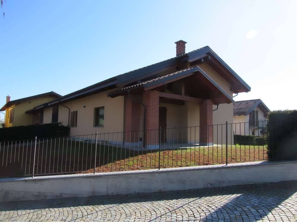 casa indipendente in vendita a San Secondo di Pinerolo