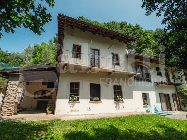 casa indipendente in vendita a San Secondo di Pinerolo