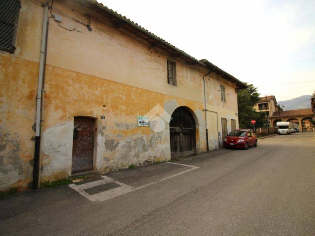 casa indipendente in vendita a San Secondo di Pinerolo