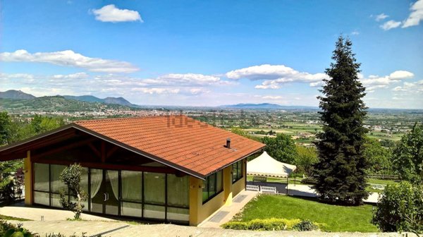 locale commerciale in vendita a San Secondo di Pinerolo