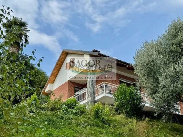 casa indipendente in vendita a San Secondo di Pinerolo
