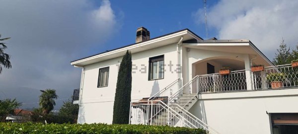 casa indipendente in vendita a San Secondo di Pinerolo