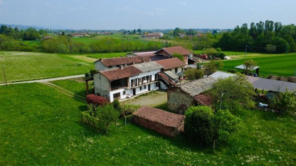 pentavano in vendita a San Secondo di Pinerolo