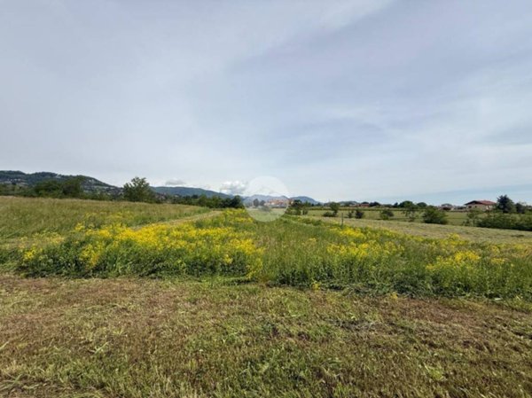 terreno edificabile in vendita a San Secondo di Pinerolo