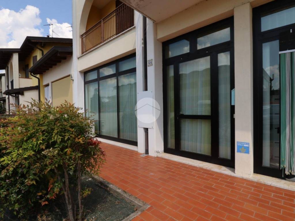 appartamento in vendita a Sustinente