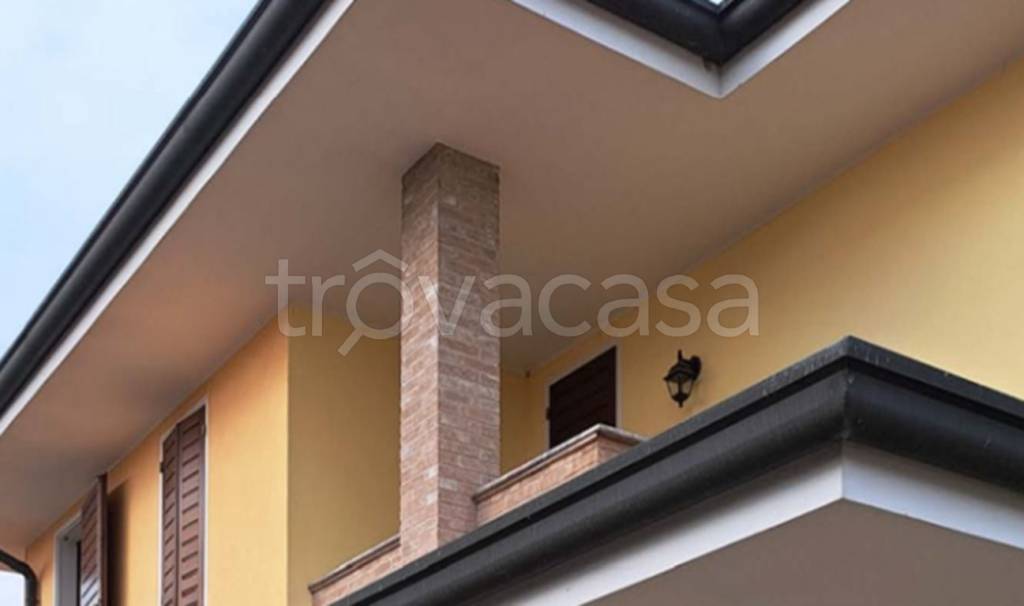 casa indipendente in vendita a Suzzara