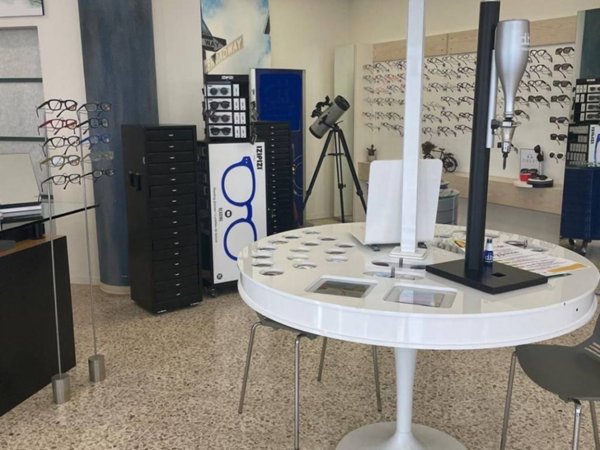 negozio in vendita a Suzzara