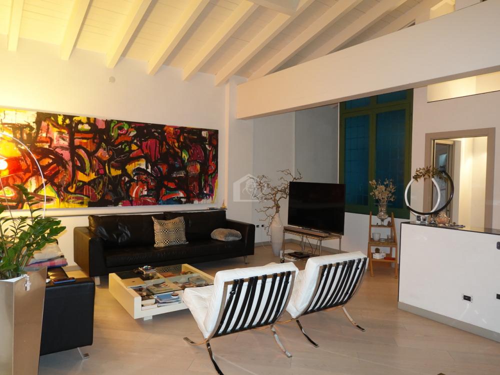 casa indipendente in vendita a Suzzara