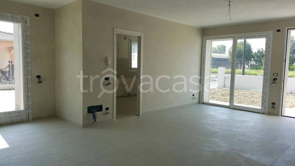 casa indipendente in vendita a Suzzara