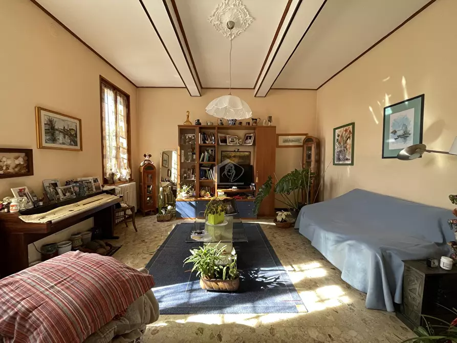 casa indipendente in vendita a Suzzara