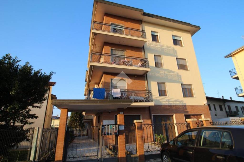 appartamento in vendita a Suzzara
