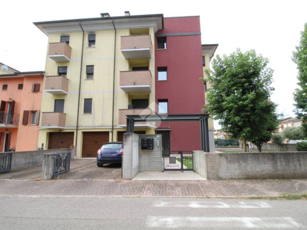 appartamento in vendita a Suzzara