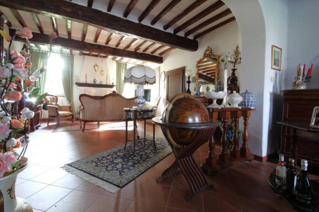 casa indipendente in vendita a Suzzara in zona Tabellano