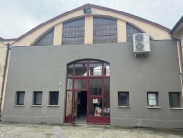 negozio in vendita a Suzzara