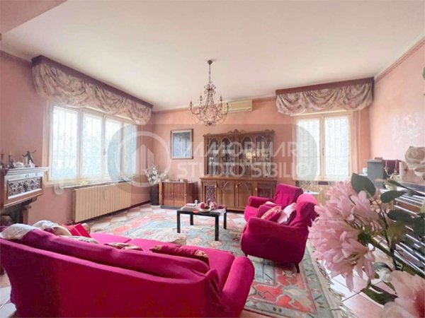 casa indipendente in vendita a Suzzara