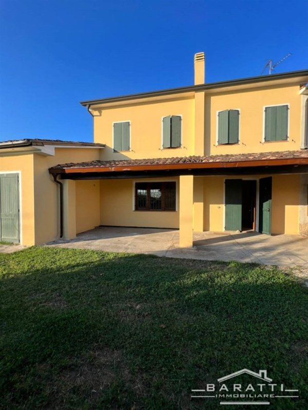 casa indipendente in vendita a Suzzara