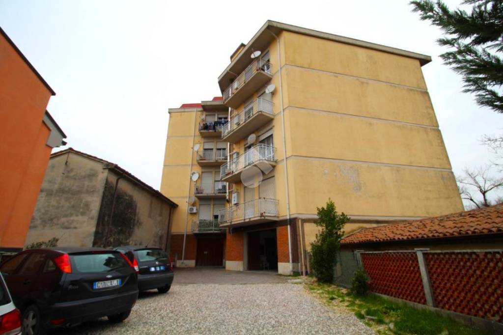 appartamento in vendita a Suzzara