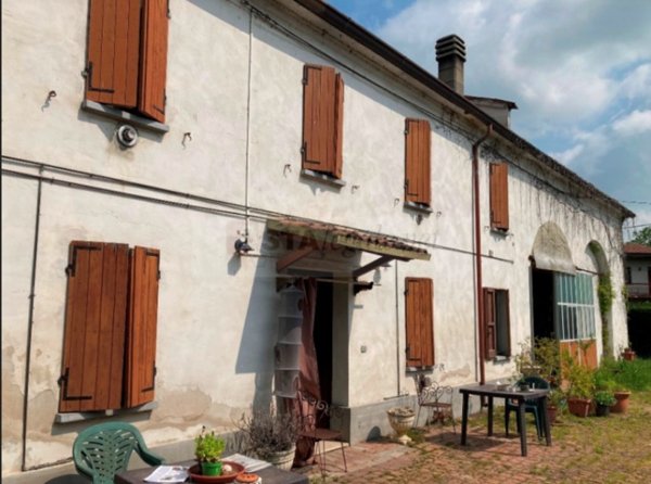 casa indipendente in vendita a Suzzara