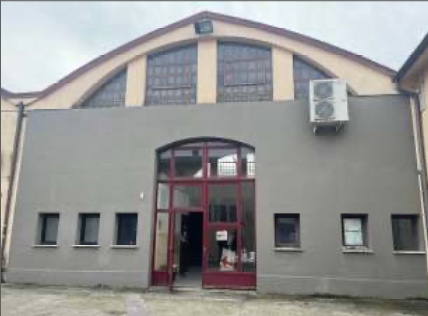 locale commerciale in vendita a Suzzara