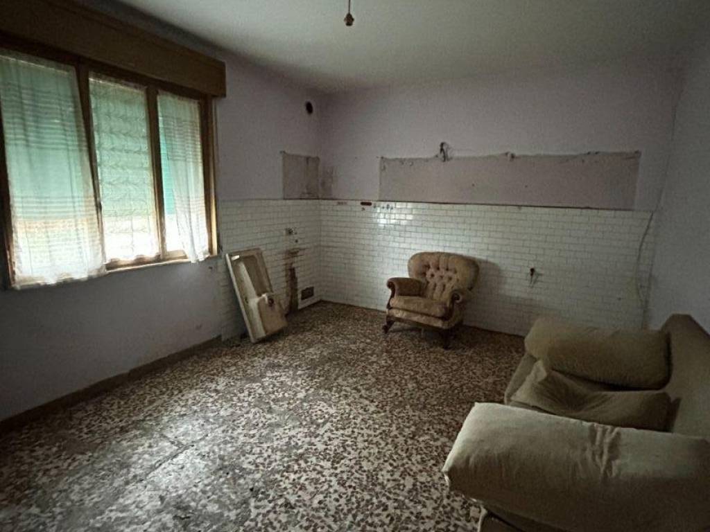 casa indipendente in vendita a Suzzara in zona Riva