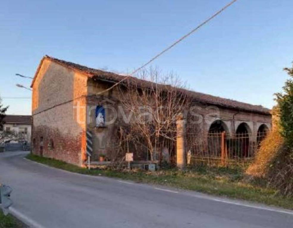 casa indipendente in vendita a Suzzara