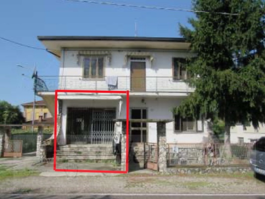 negozio in vendita a Suzzara