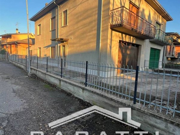 casa indipendente in vendita a Suzzara