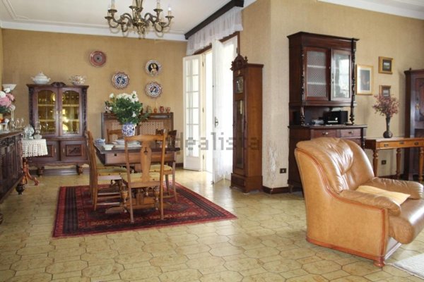 casa indipendente in vendita a Suzzara